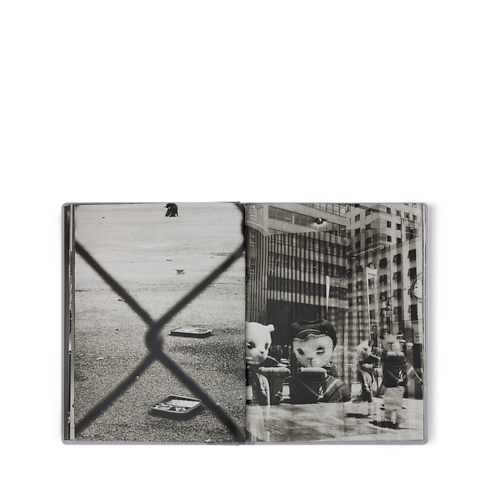 หนังสือ Fashion Eye นิวยอร์ก in ทรังก์ การเดินทาง และ บ้าน's หนังสือและเครื่องเขียน หนังสือ Fashion Eye collections by Louis Vuitton (การย่อ/ขยายผลิตภัณฑ์)