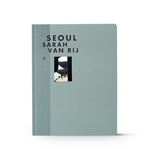 หนังสือ Fashion Eye โซล in ทรังก์ การเดินทาง และ บ้าน's หนังสือและเครื่องเขียน หนังสือ Fashion Eye collections by Louis Vuitton (การย่อ/ขยายผลิตภัณฑ์)