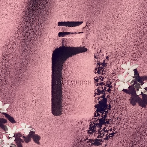 น้ำหอม FLEUR DU DÉSERT in น้ำหอมและความงาม's คอลเล็คชั่น น้ำหอมสำหรับผู้ชาย collections by Louis Vuitton (การย่อ/ขยายผลิตภัณฑ์)
