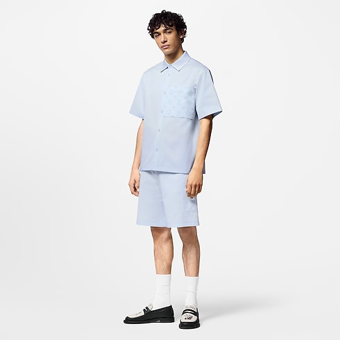 เสื้อเชิ้ตแขนสั้นผ้าคอตตอนแบบ Flock in ผู้ชาย's เสื้อผ้า เสื้อเชิ้ตสำหรับผู้ชาย collections by Louis Vuitton (การย่อ/ขยายผลิตภัณฑ์)
