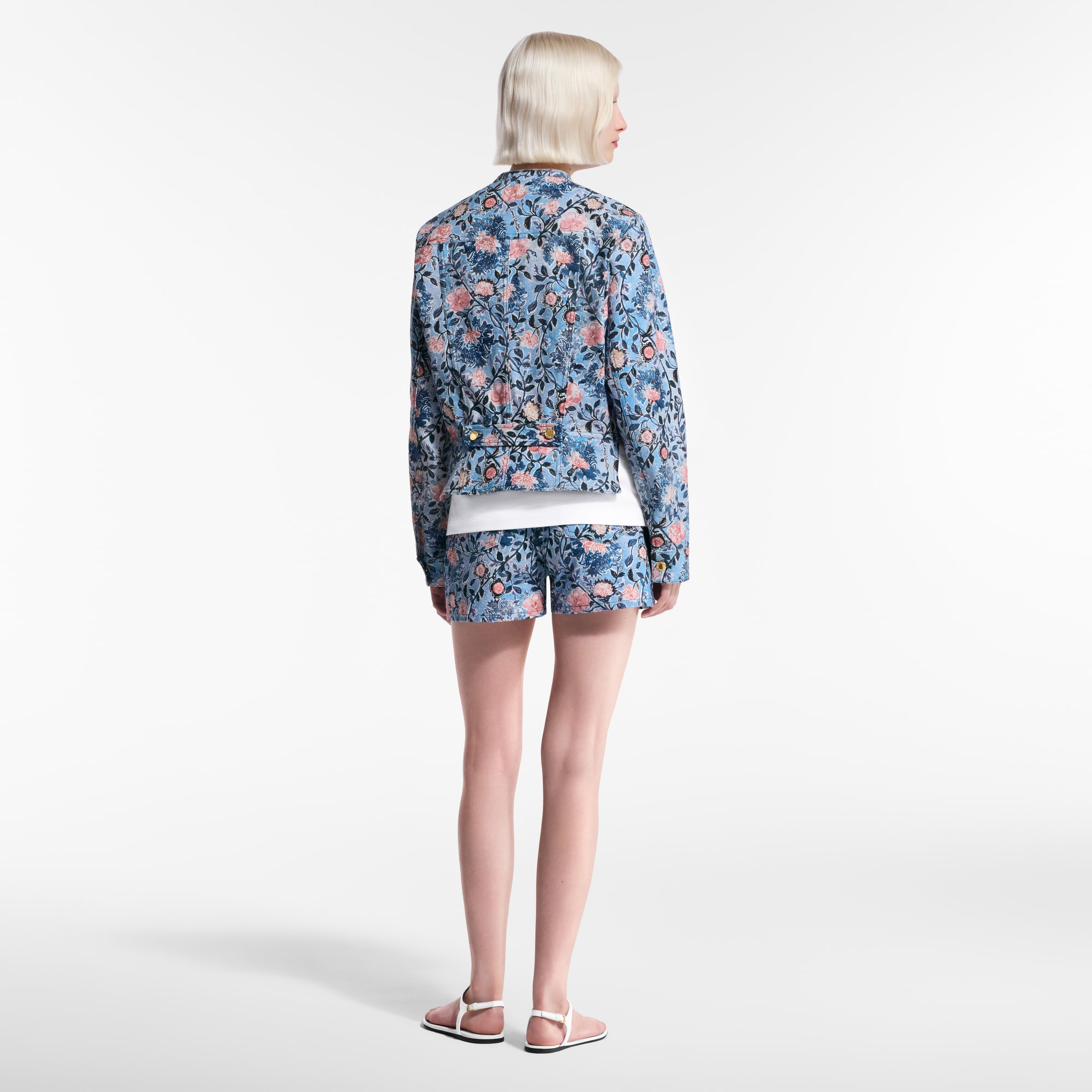 เสื้อแจ็คเก็ตลาย Floral Vine  in ผู้หญิง