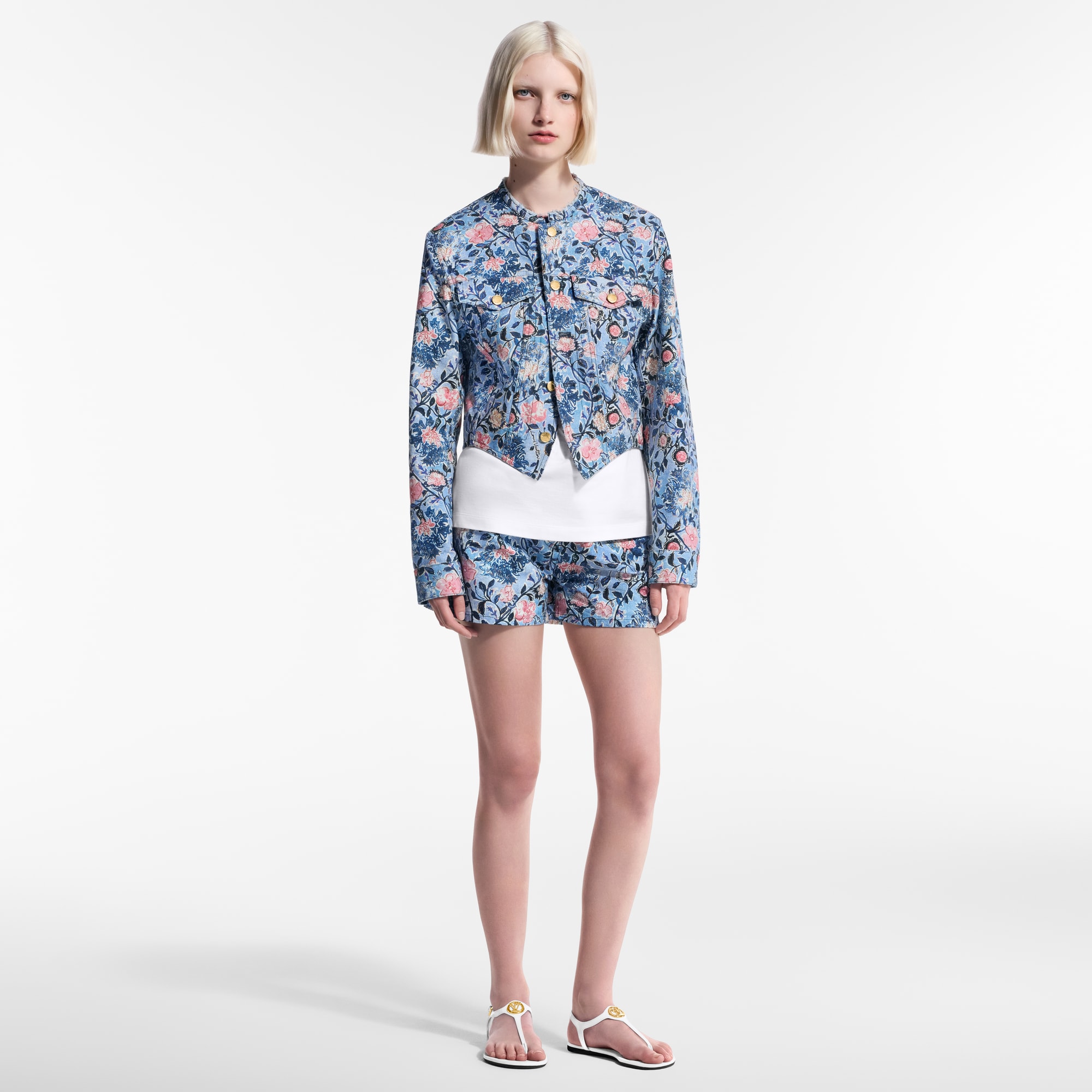 เสื้อแจ็คเก็ตลาย Floral Vine  in ผู้หญิง
