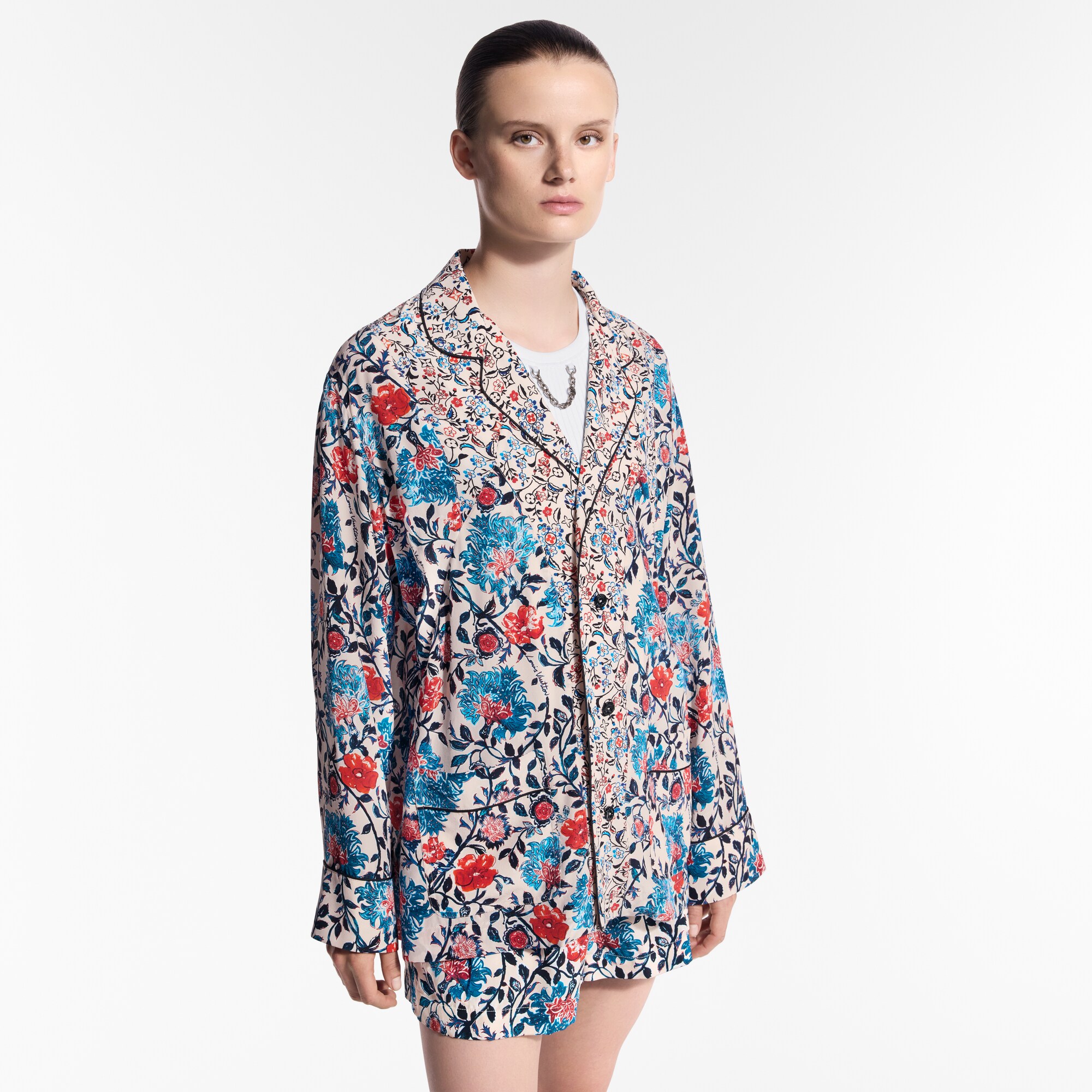 เสื้อเขิ้ตสไตล์พาจามาลาย Floral Vine  in ผู้หญิง