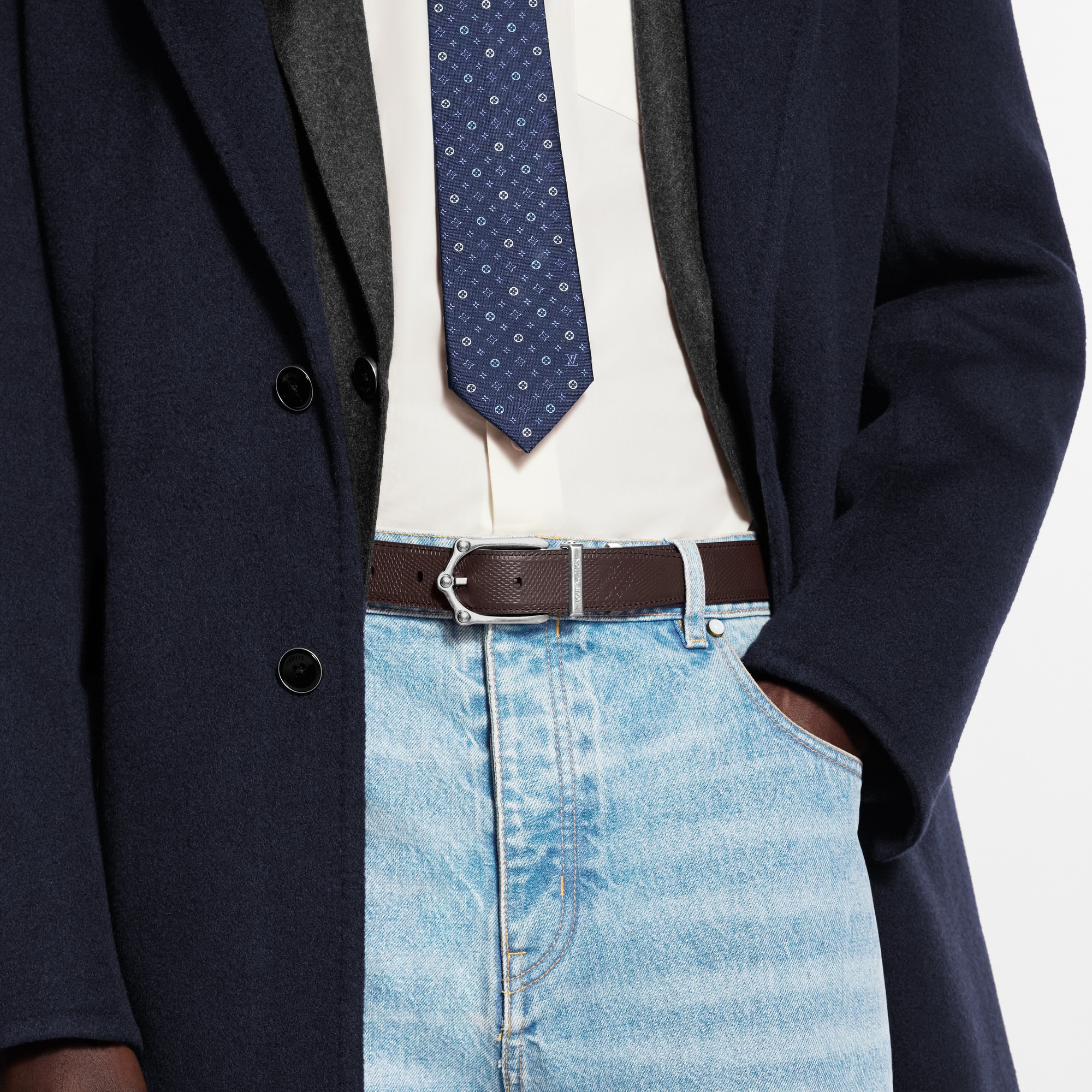 เข็มขัดรุ่น Frog ขนาด 30 มม. ใส่ได้ทั้งสองด้าน  in ผู้ชาย