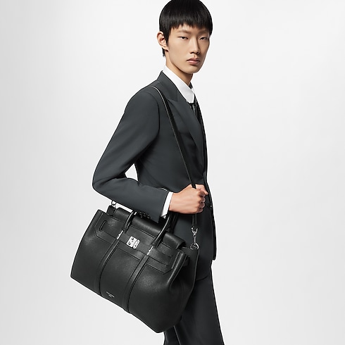 กระเป๋ารุ่น Georges Tote MM หนังประเภทอื่น in กระเป๋าและผลิตภัณฑ์เครื่องหนังขนาดเล็ก's สำหรับผู้หญิง ใหม่ล่าสุด collections by Louis Vuitton (การย่อ/ขยายผลิตภัณฑ์)