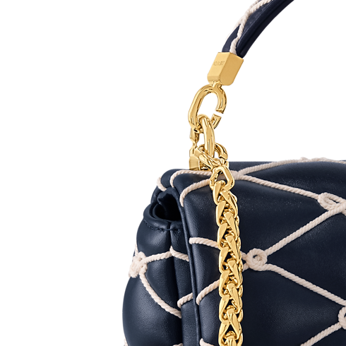 กระเป๋ารุ่น GO-14 MM Malletage in ผู้หญิง's กระเป๋าถือ คอลเล็คชั่นทั้งหมด collections by Louis Vuitton (การย่อ/ขยายผลิตภัณฑ์)