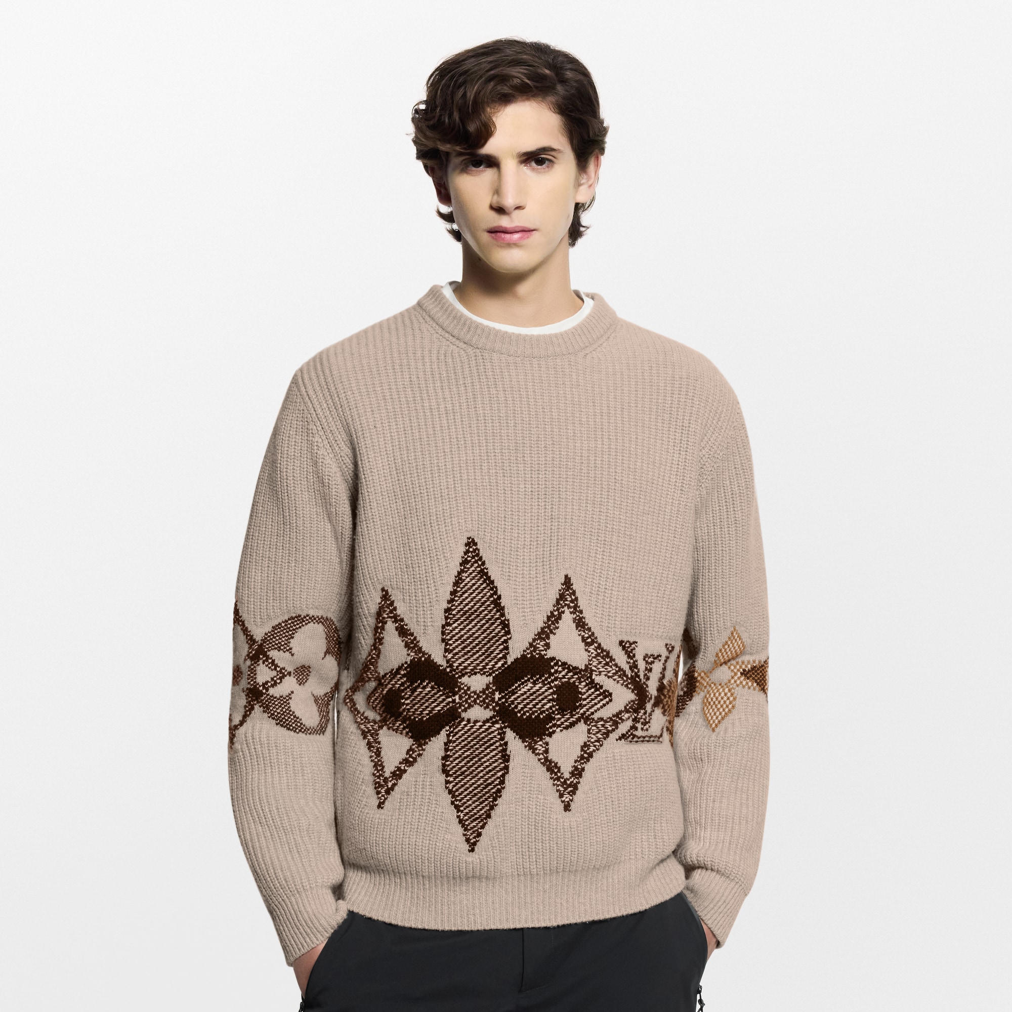 Graphic Knitted Crewneck  in ผลิตภัณฑ์ใหม่