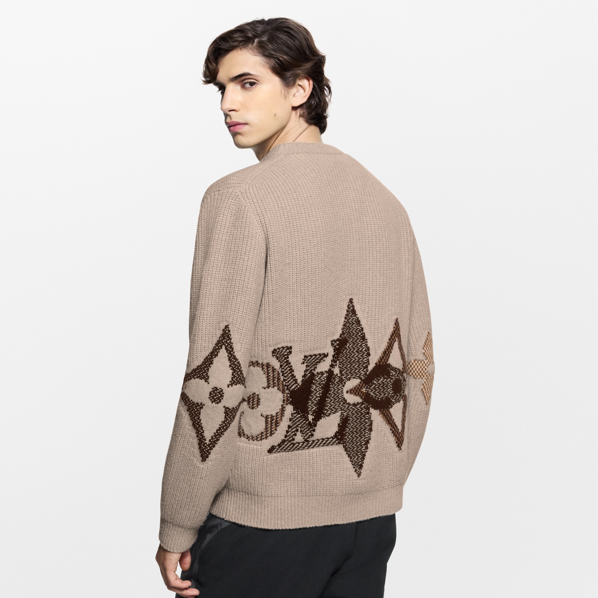 Graphic Knitted Crewneck  in ผลิตภัณฑ์ใหม่
