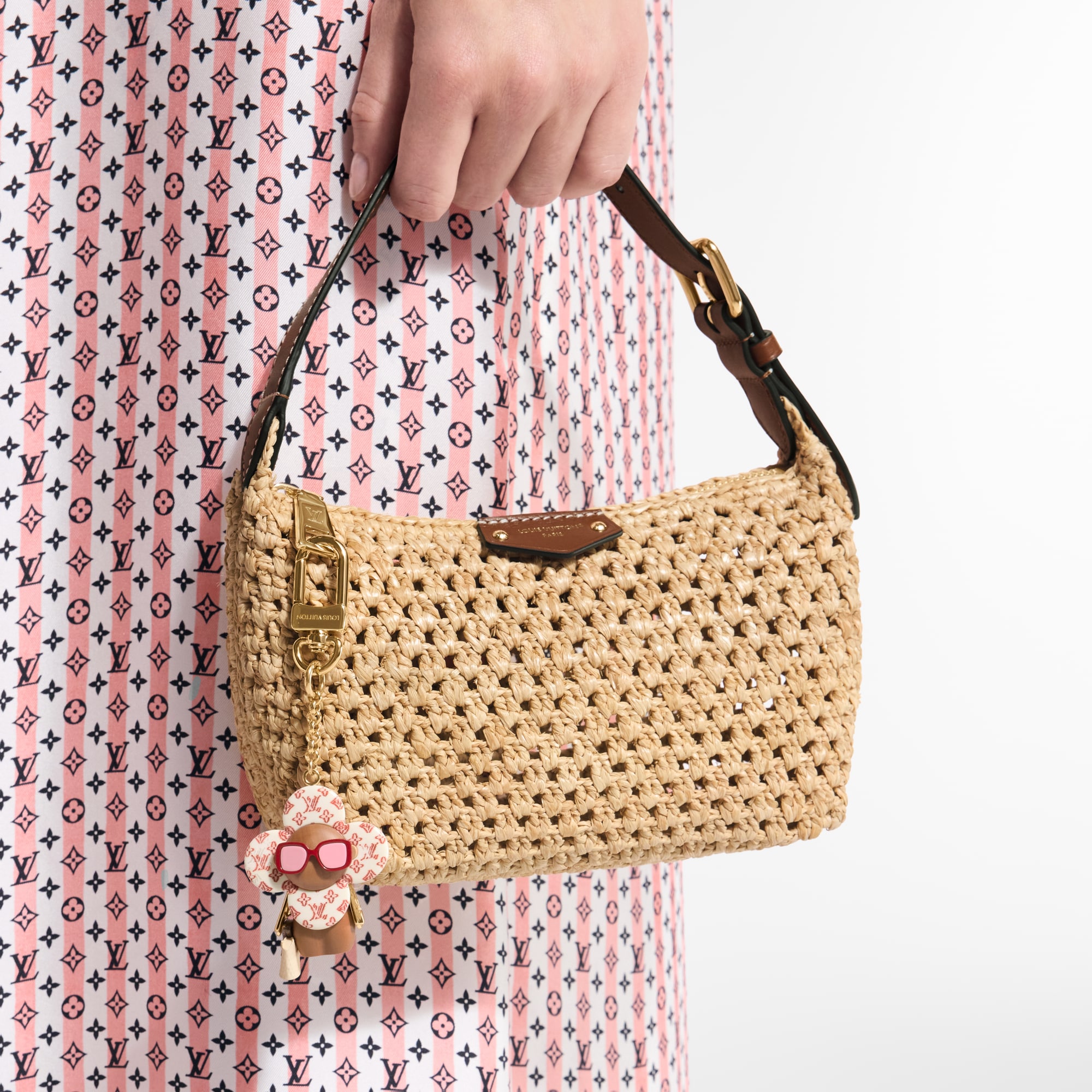 กระเป๋ารุ่น Hills Pochette Monogram แคนวาสประเภทอื่น in ผู้หญิง