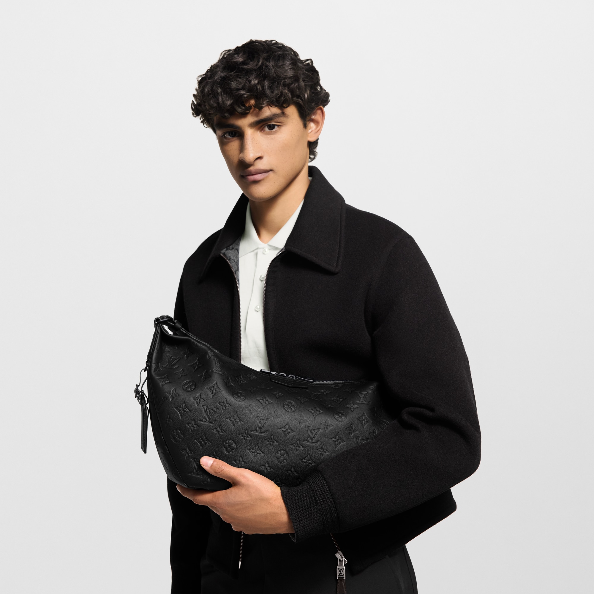 กระเป๋ารุ่น Hobo Hamac Monogram Shadow in กระเป๋าและผลิตภัณฑ์เครื่องหนังขนาดเล็ก