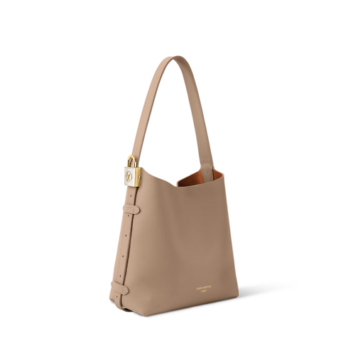 กระเป๋ารุ่น Low Key Hobo PM H33 in ผู้หญิง's กระเป๋าถือ กระเป๋าถือสำหรับผู้หญิง collections by Louis Vuitton (การย่อ/ขยายผลิตภัณฑ์)