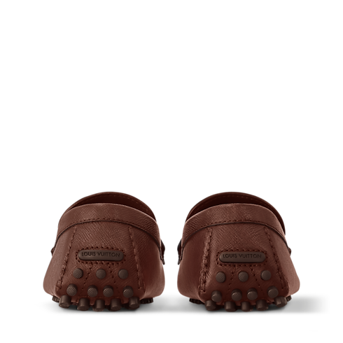 รองเท้ามอคคาซินรุ่น Hockenheim in ผู้ชาย's รองเท้า รองเท้าโลฟเฟอร์ และ มอคคาซินสำหรับผู้ชาย collections by Louis Vuitton (การย่อ/ขยายผลิตภัณฑ์)