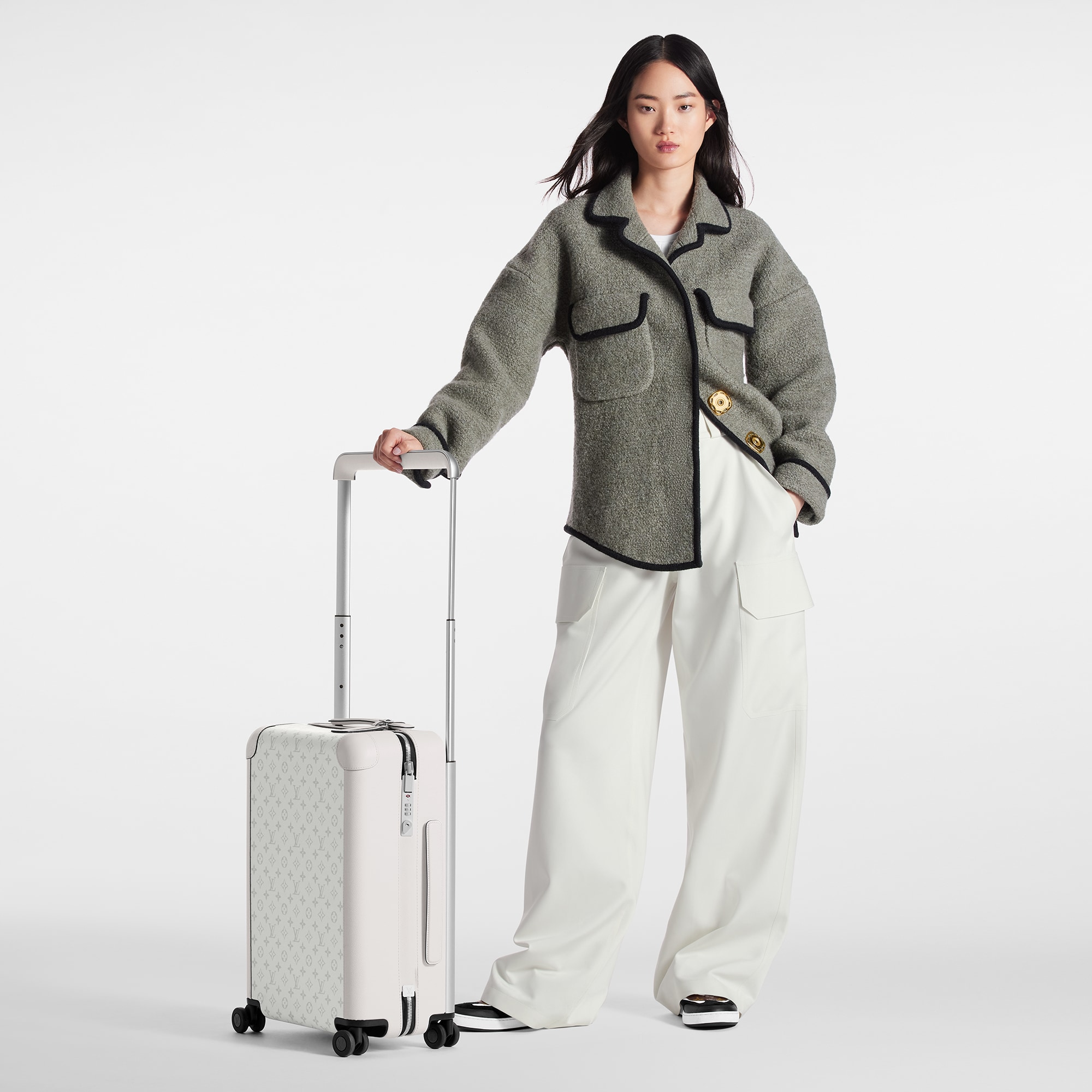 กระเป๋าเดินทางรุ่น Horizon 55 Taigarama in ผู้ชาย