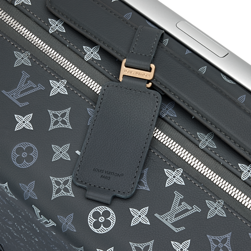 Horizon 55 Monogram Shadow in ผู้ชาย's ไฮไลท์ กระเป๋ารุ่น Horizon collections by Louis Vuitton (การย่อ/ขยายผลิตภัณฑ์)