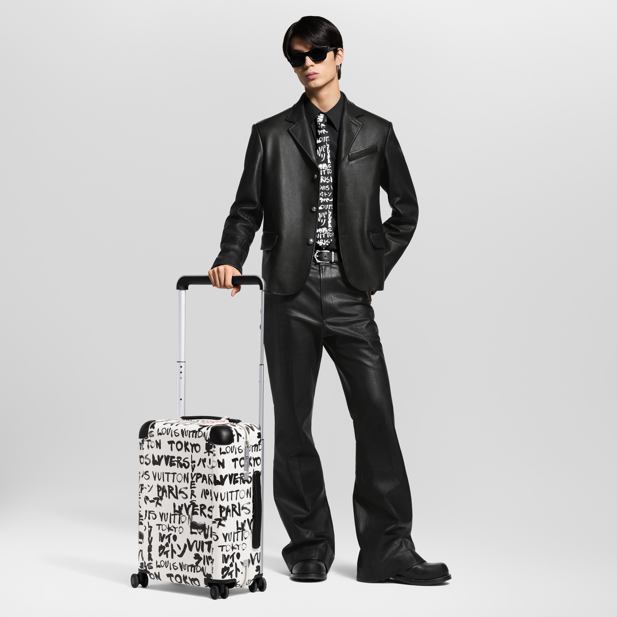 กระเป๋าเดินทางรุ่น Horizon 55 Damier ประเภทอื่น in ผู้ชาย