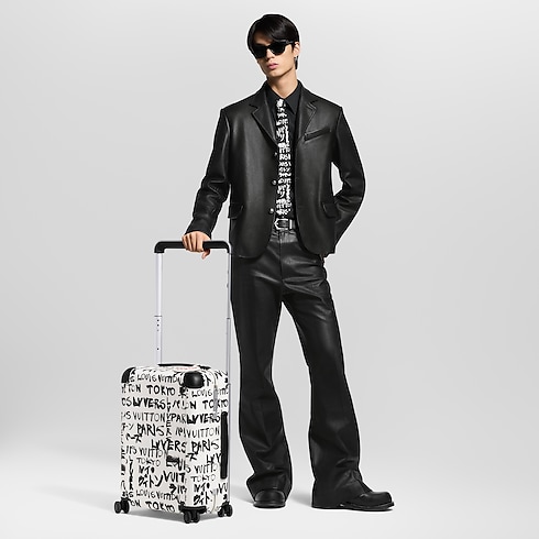 กระเป๋าเดินทางรุ่น Horizon 55 Damier ประเภทอื่น in ผู้ชาย's การเดินทางและท่องเที่ยว กระเป๋าเดินทางล้อลากสำหรับผู้ชาย collections by Louis Vuitton (การย่อ/ขยายผลิตภัณฑ์)