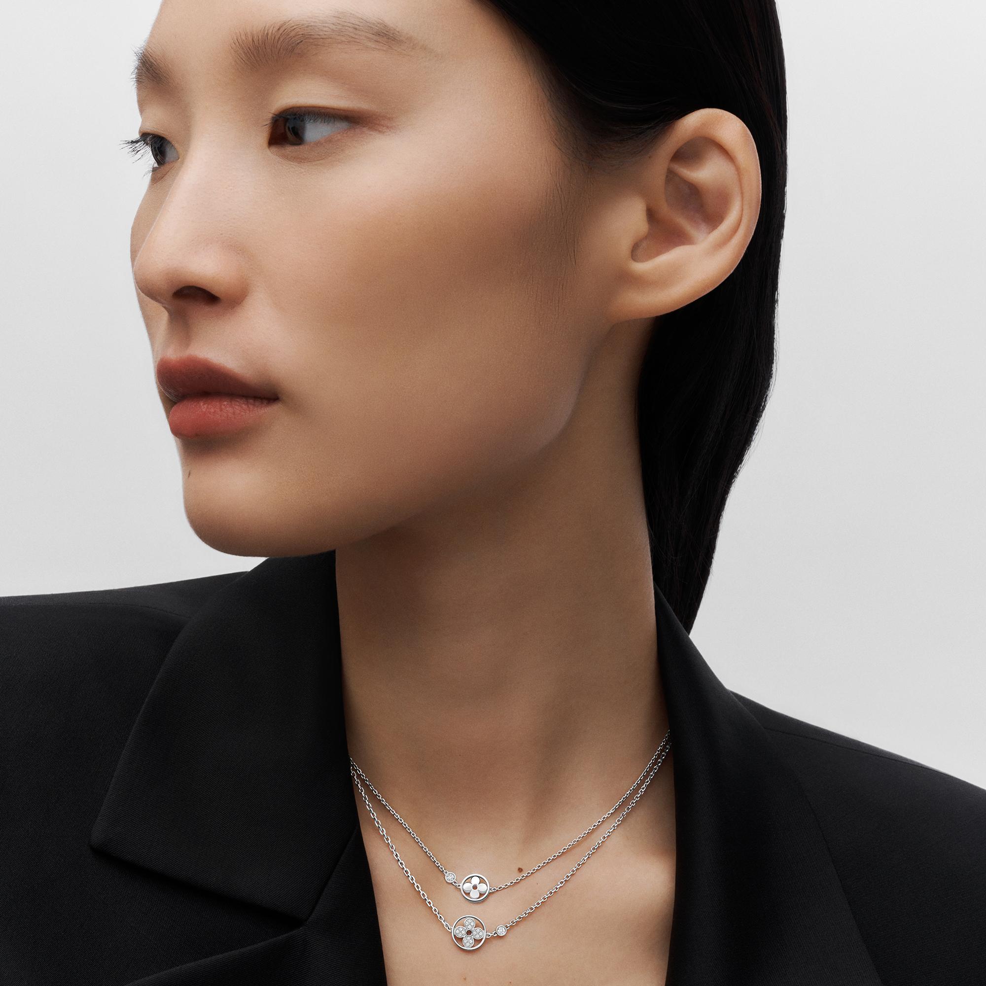 จี้ Idylle Blossom ไวท์โกลด์และเพชร  in จิวเวลรี่