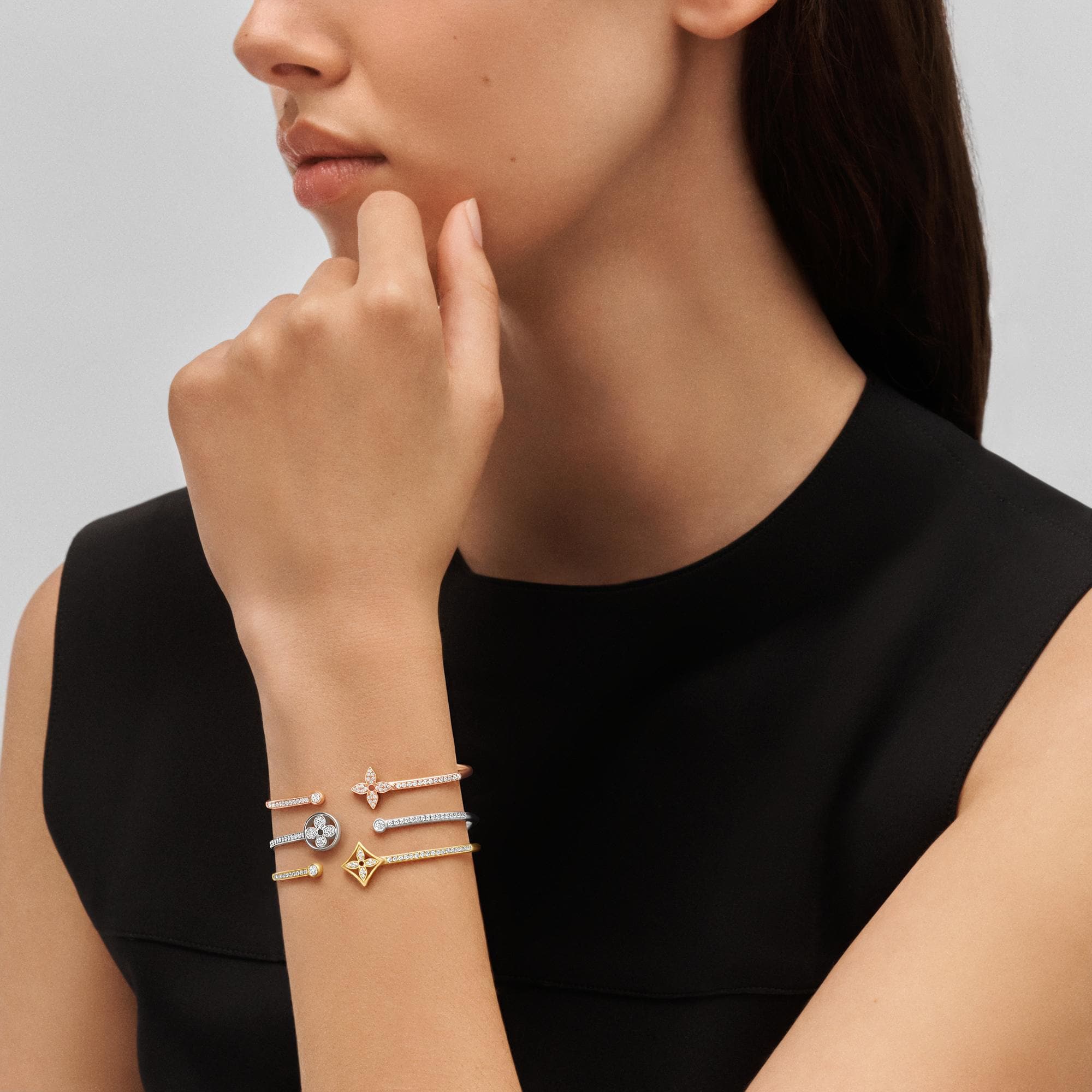 กำไลข้อมือ Idylle Blossom Twist, พิงค์โกลด์และเพชร  in จิวเวลรี่