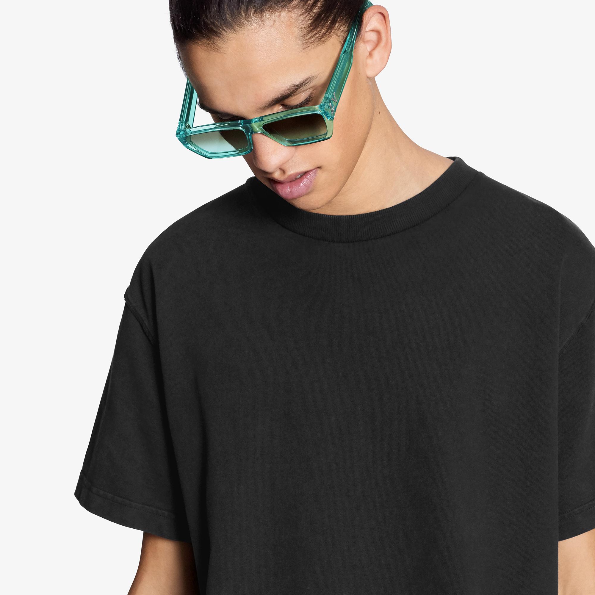 เสื้อยืดรุ่น Inside-Out  in ผู้ชาย