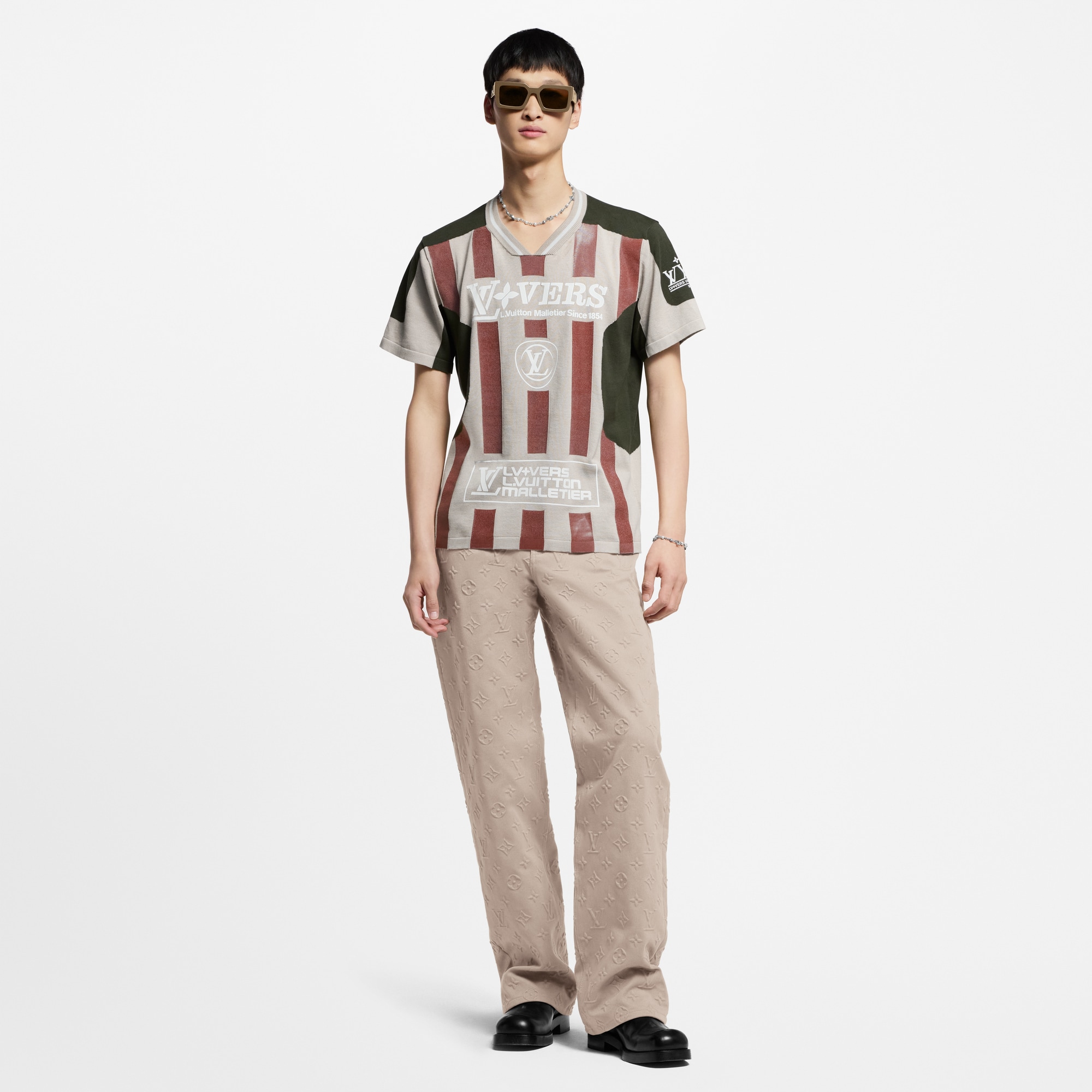เสื้อคอกลมแขนสั้นถักแบบ Intarsia  in ผู้ชาย