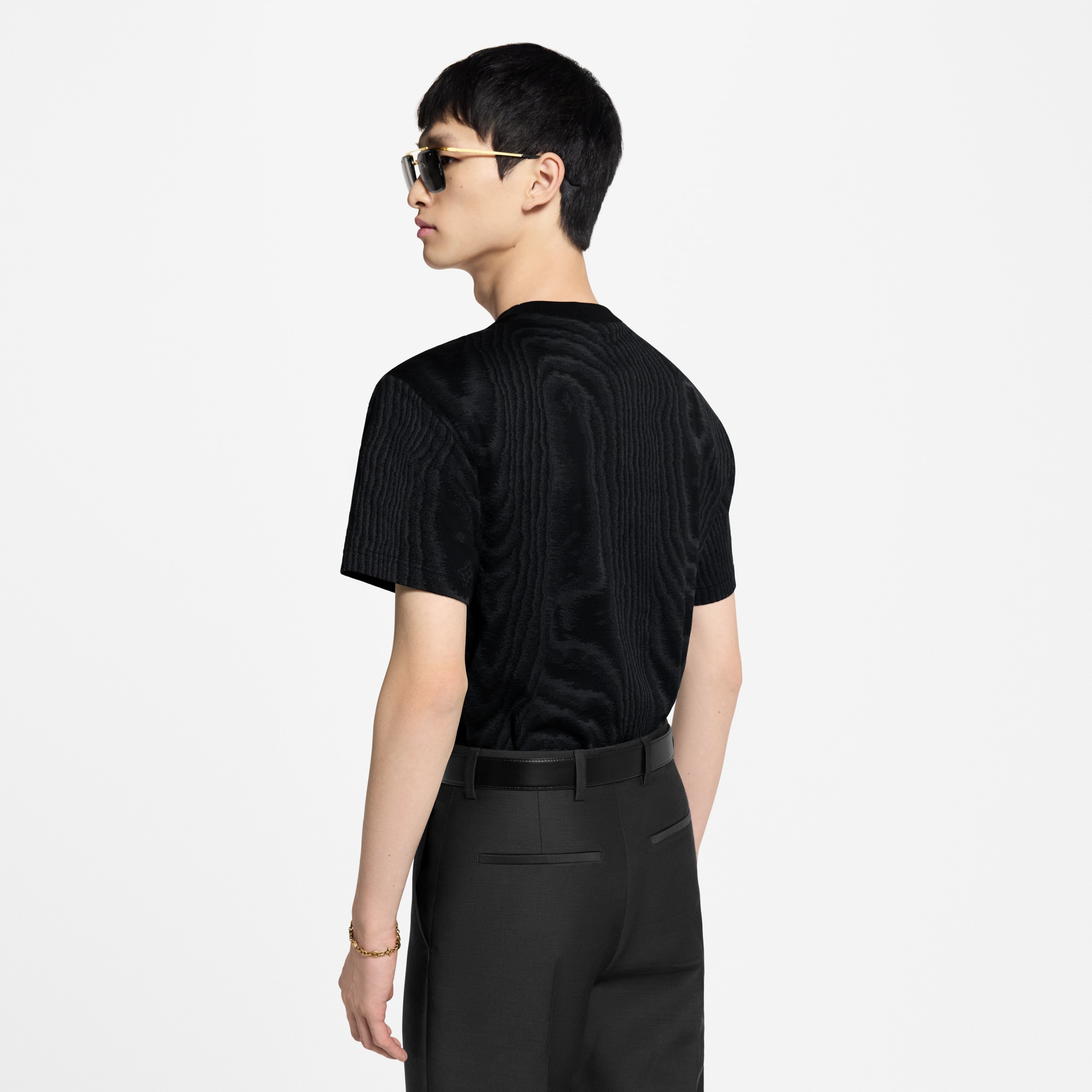 เสื้อยืดผ้าเจอร์ซีย์แจ็คการ์ด  in ผู้ชาย
