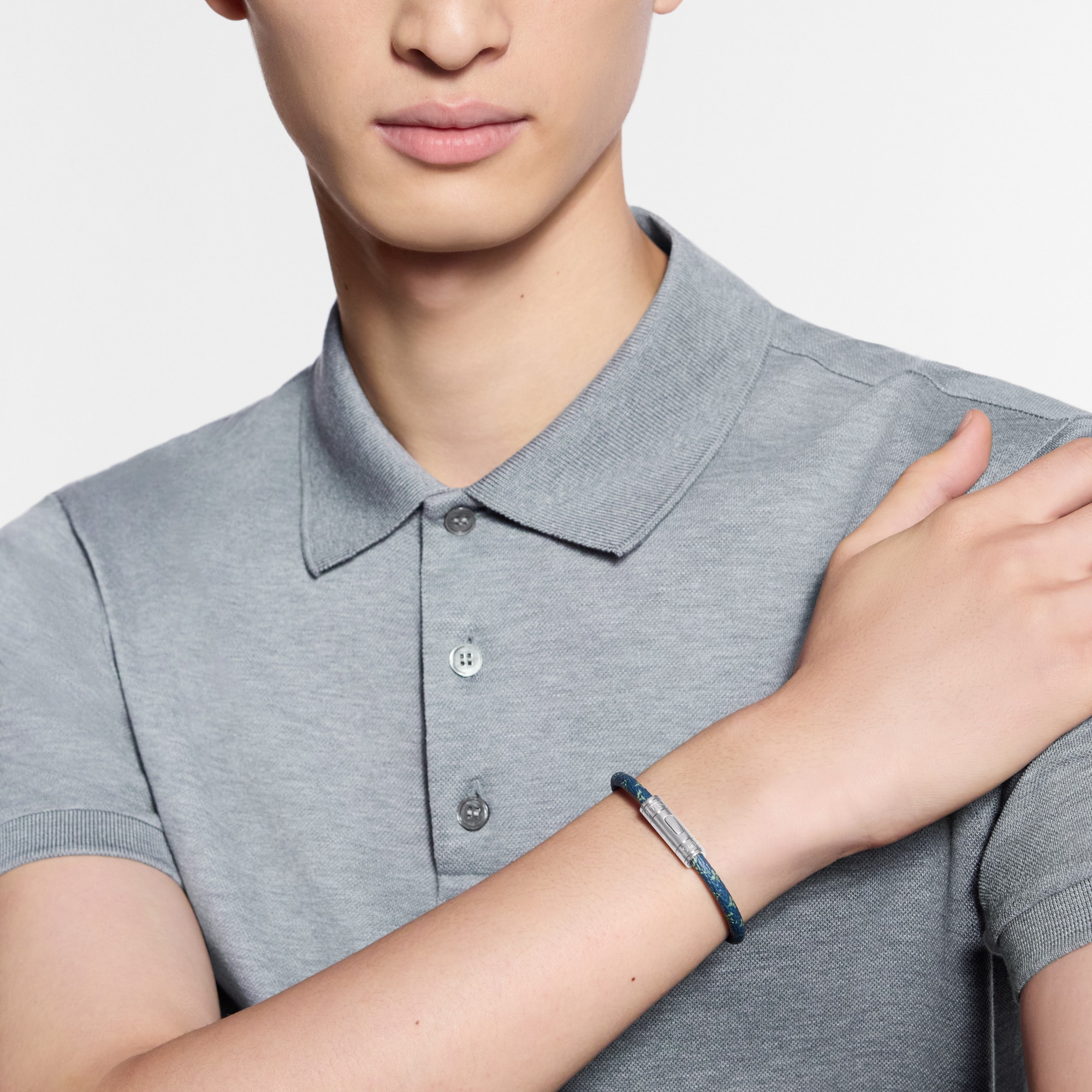 กำไลข้อมือ Keep It College Monogram Heritage  in ผู้ชาย