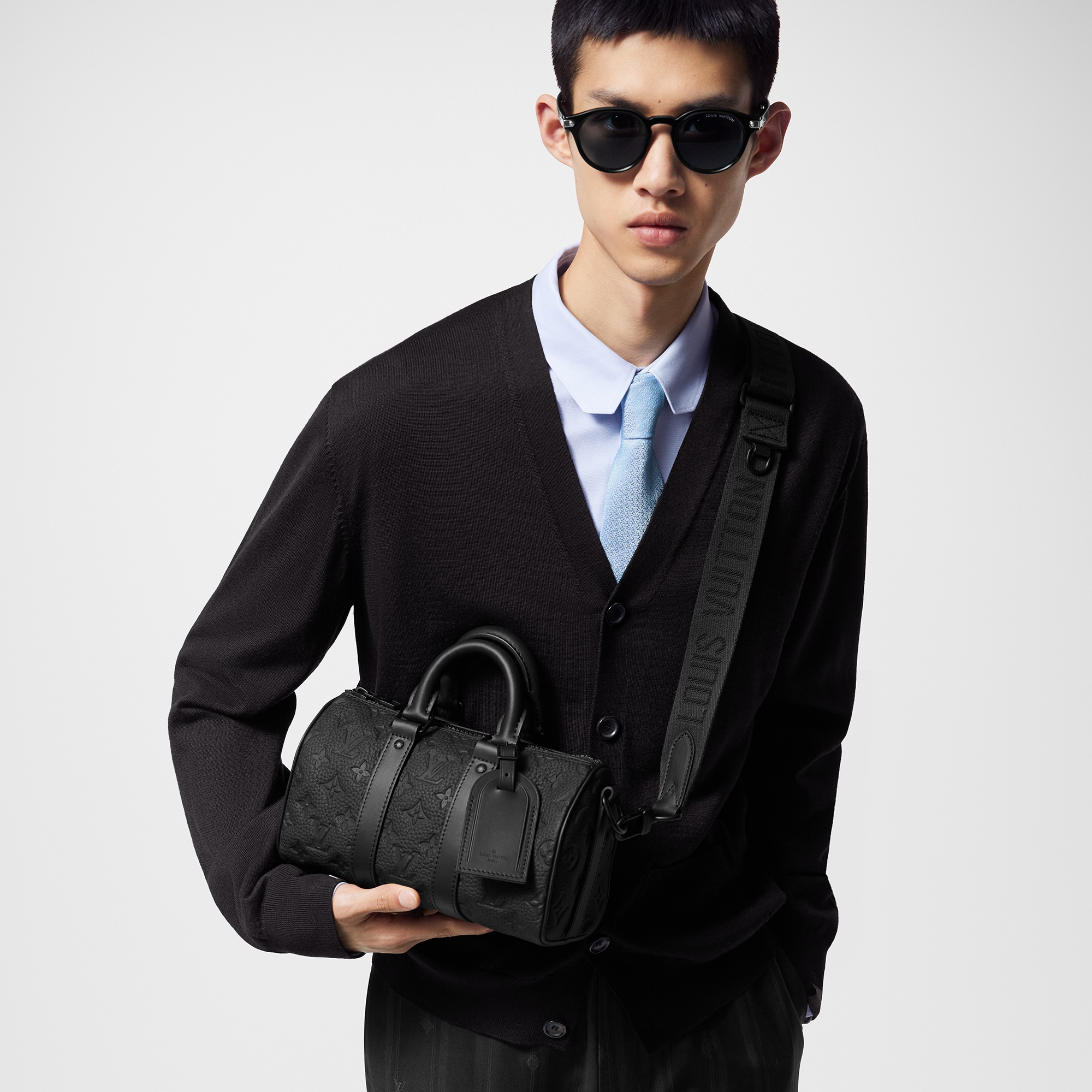 กระเป๋ารุ่น Keepall Bandoulière 25 หนัง Taurillon ลาย Monogram  in ผู้ชาย