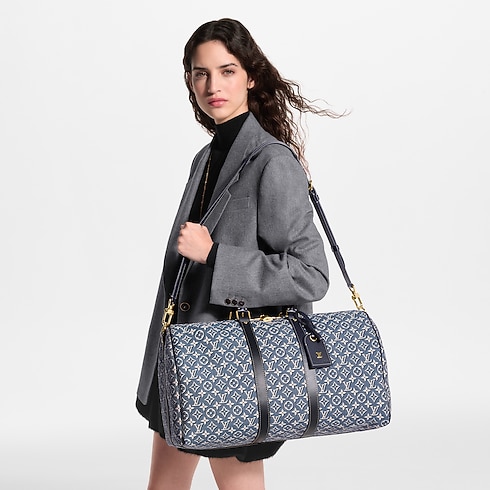 กระเป๋ารุ่น Keepall Bandoulière 45 Monogram แคนวาสประเภทอื่น in ทรังก์ การเดินทาง และ บ้าน's กระเป๋าเดินทางและกระเป๋าเดินทางล้อลาก กระเป๋าเดินทาง collections by Louis Vuitton (การย่อ/ขยายผลิตภัณฑ์)