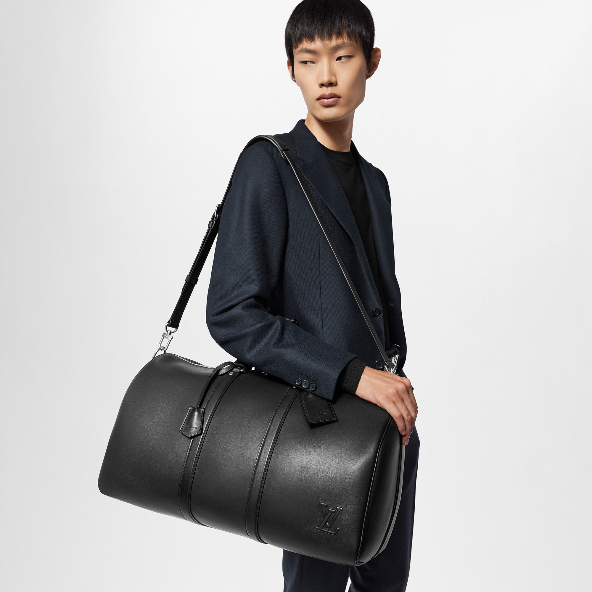 กระเป๋ารุ่น Keepall Bandoulière 50 H30 in ผู้ชาย