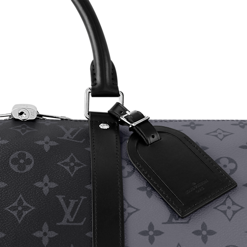 กระเป๋าเดินทางรุ่น Keepall Bandoulière 50 Monogram Eclipse in ผู้ชาย's การเดินทางและท่องเที่ยว กระเป๋าเดินทางแบบถือสำหรับผู้ชาย collections by Louis Vuitton (การย่อ/ขยายผลิตภัณฑ์)