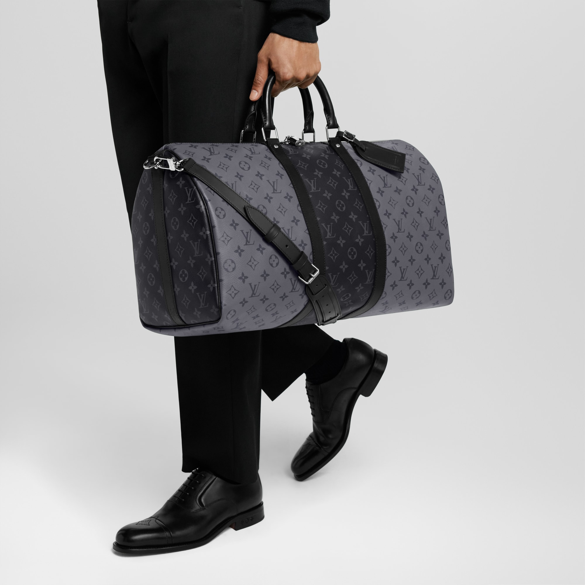 กระเป๋าเดินทางรุ่น Keepall Bandoulière 50 Monogram Eclipse in ผู้ชาย