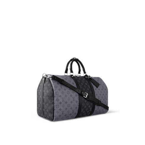 กระเป๋าเดินทางรุ่น Keepall Bandoulière 50 Monogram Eclipse in ผู้ชาย's การเดินทางและท่องเที่ยว กระเป๋าเดินทางแบบถือสำหรับผู้ชาย collections by Louis Vuitton (การย่อ/ขยายผลิตภัณฑ์)