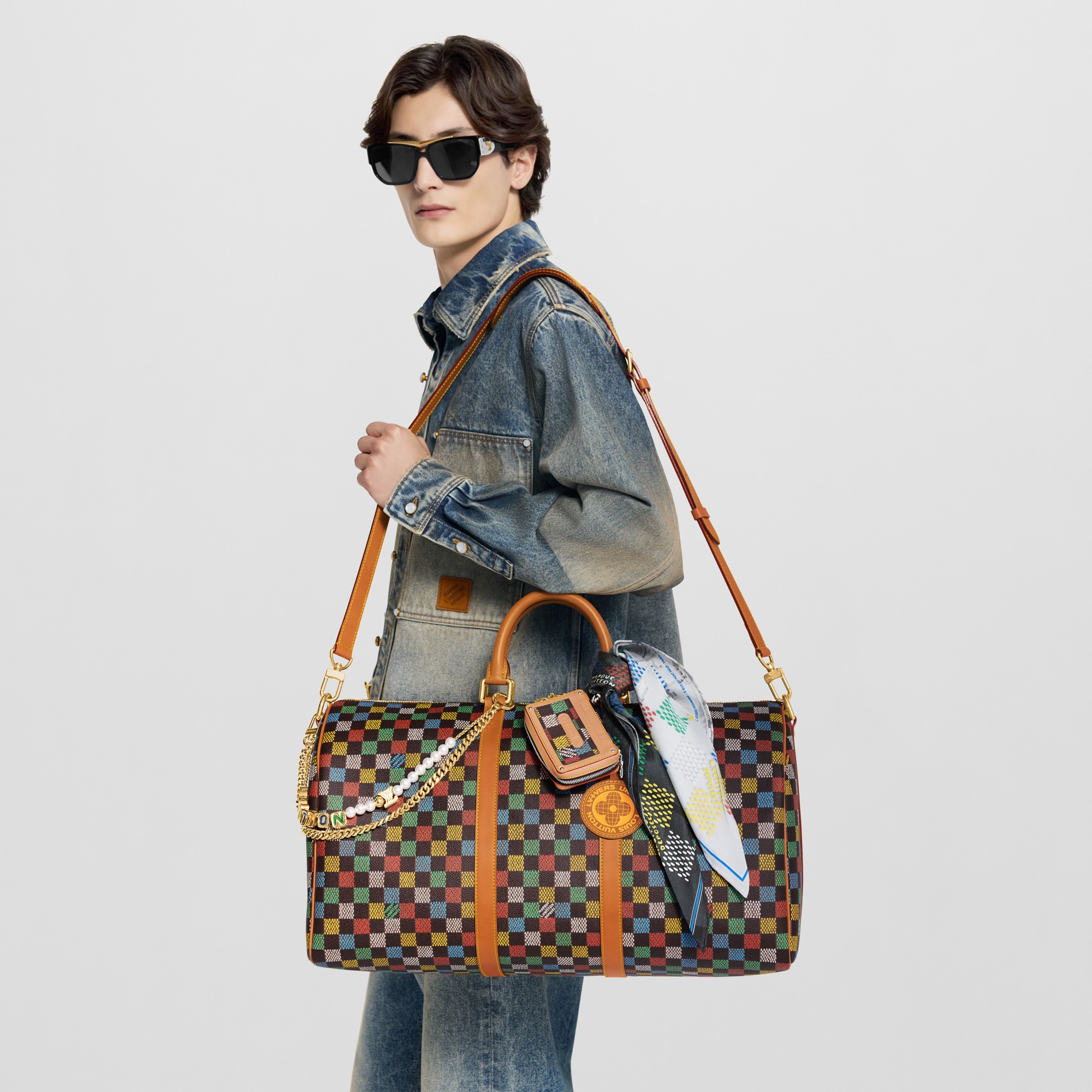 กระเป๋ารุ่น Keepall Bandoulière 50 Damier Ebene in กระเป๋าและผลิตภัณฑ์เครื่องหนังขนาดเล็ก