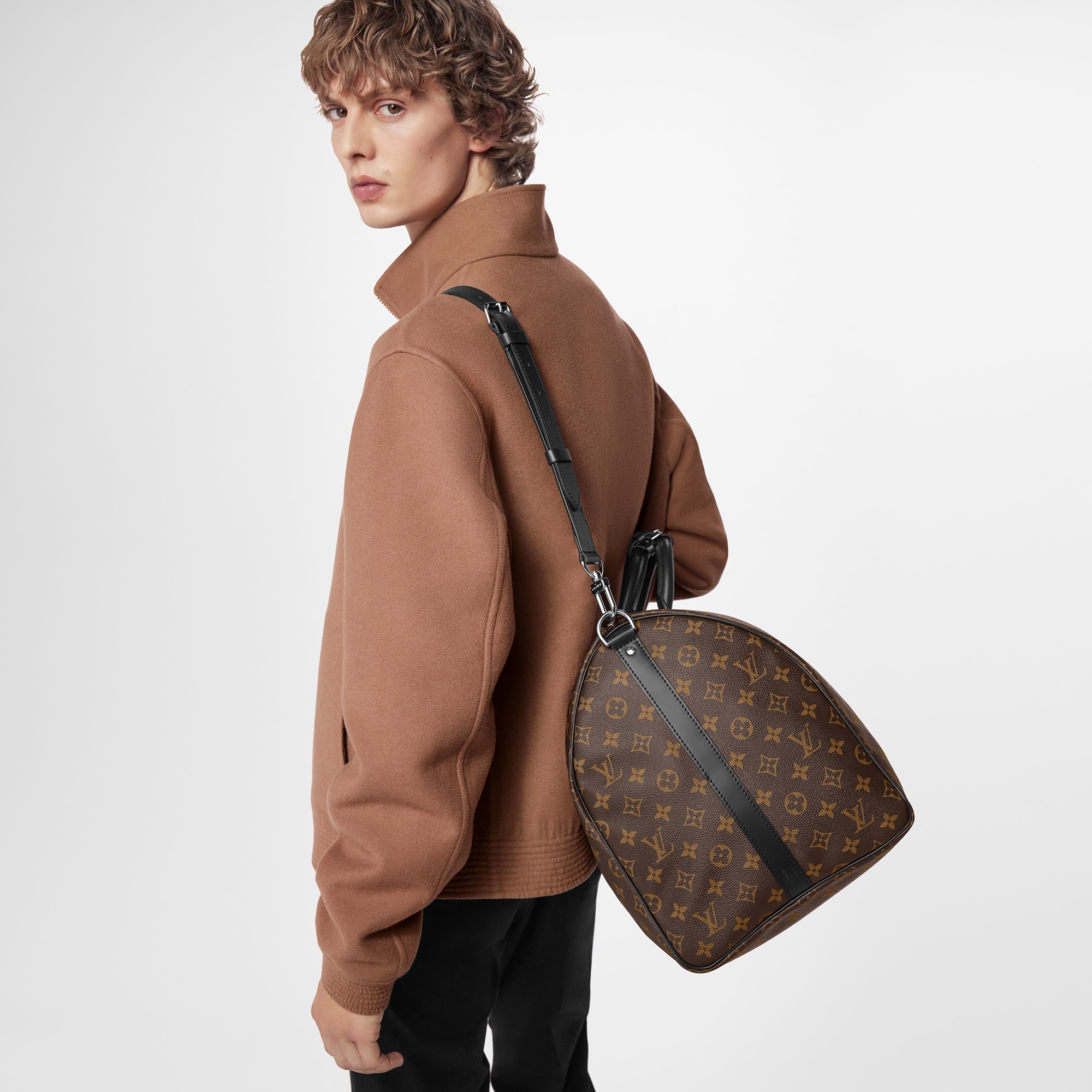 กระเป๋ารุ่น Keepall Bandoulière 55 Monogram Macassar in กระเป๋าและผลิตภัณฑ์เครื่องหนังขนาดเล็ก