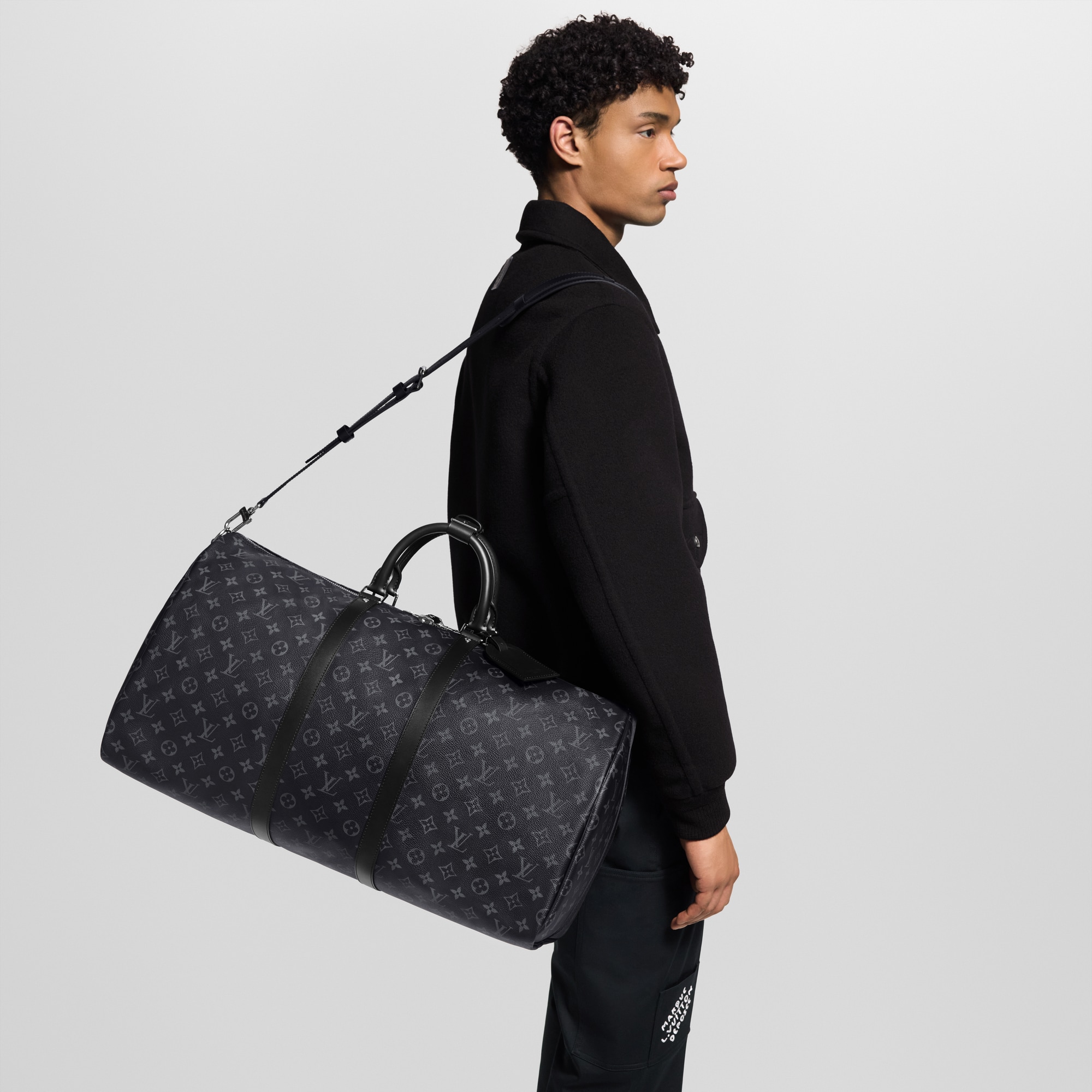 กระเป๋ารุ่น Keepall 55 Mon Monogram Monogram Eclipse in ของขวัญและการสร้างสรรค์ผลงานของคุณ