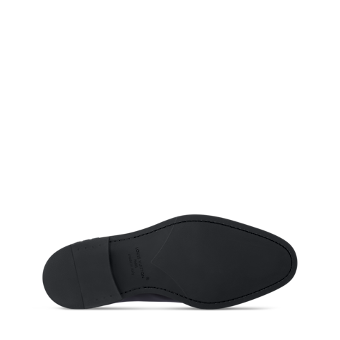 รองเท้าโลฟเฟอร์รุ่น Kensington in ผู้ชาย's รองเท้า รองเท้าโลฟเฟอร์ และ มอคคาซินสำหรับผู้ชาย collections by Louis Vuitton (การย่อ/ขยายผลิตภัณฑ์)