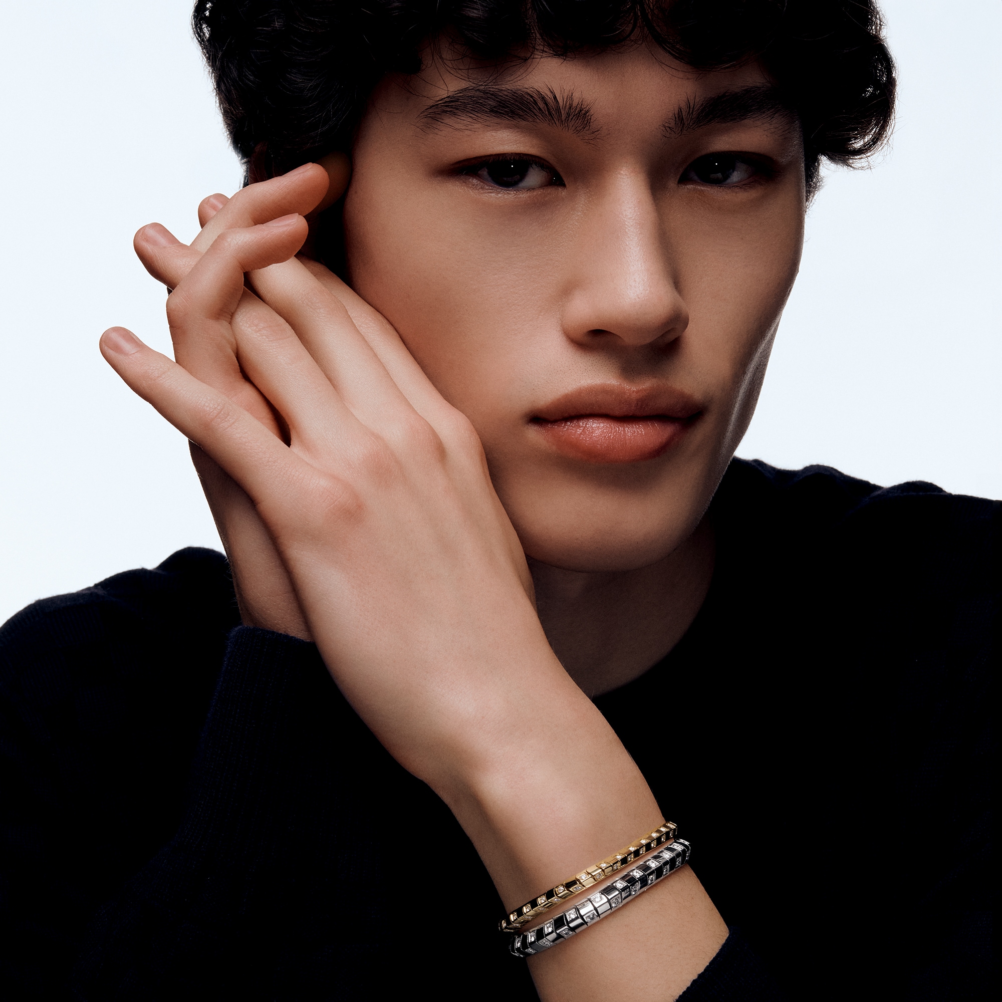 กำไลข้อมือขนาดใหญ่ Le Damier de Louis Vuitton ไวท์โกลด์และเพชร  in จิวเวลรี่