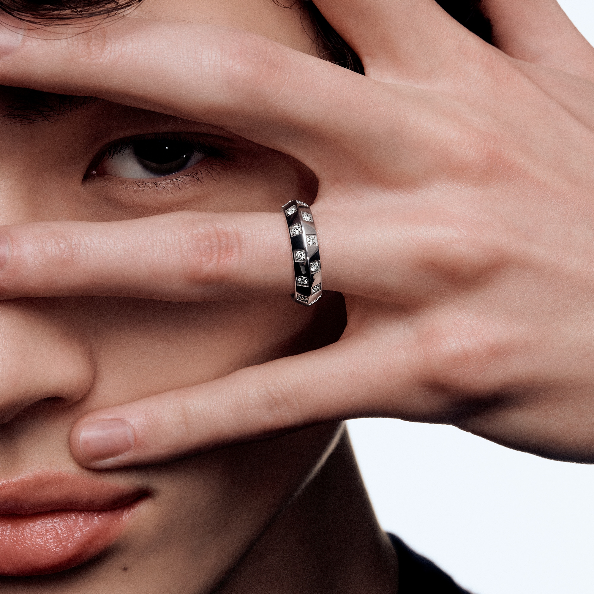 แหวนขนาดกลาง Le Damier de Louis Vuitton ไวท์โกลด์และเพชร  in จิวเวลรี่