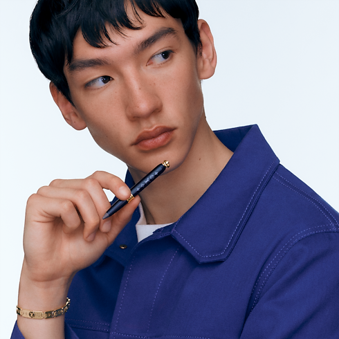 สร้อยข้อมือ Les Gastons Vuitton Gourmette เยลโลว์โกลด์ in จิวเวลรี่'s หมวดหมู่ กำไลและสร้อยข้อมือ collections by Louis Vuitton (การย่อ/ขยายผลิตภัณฑ์)