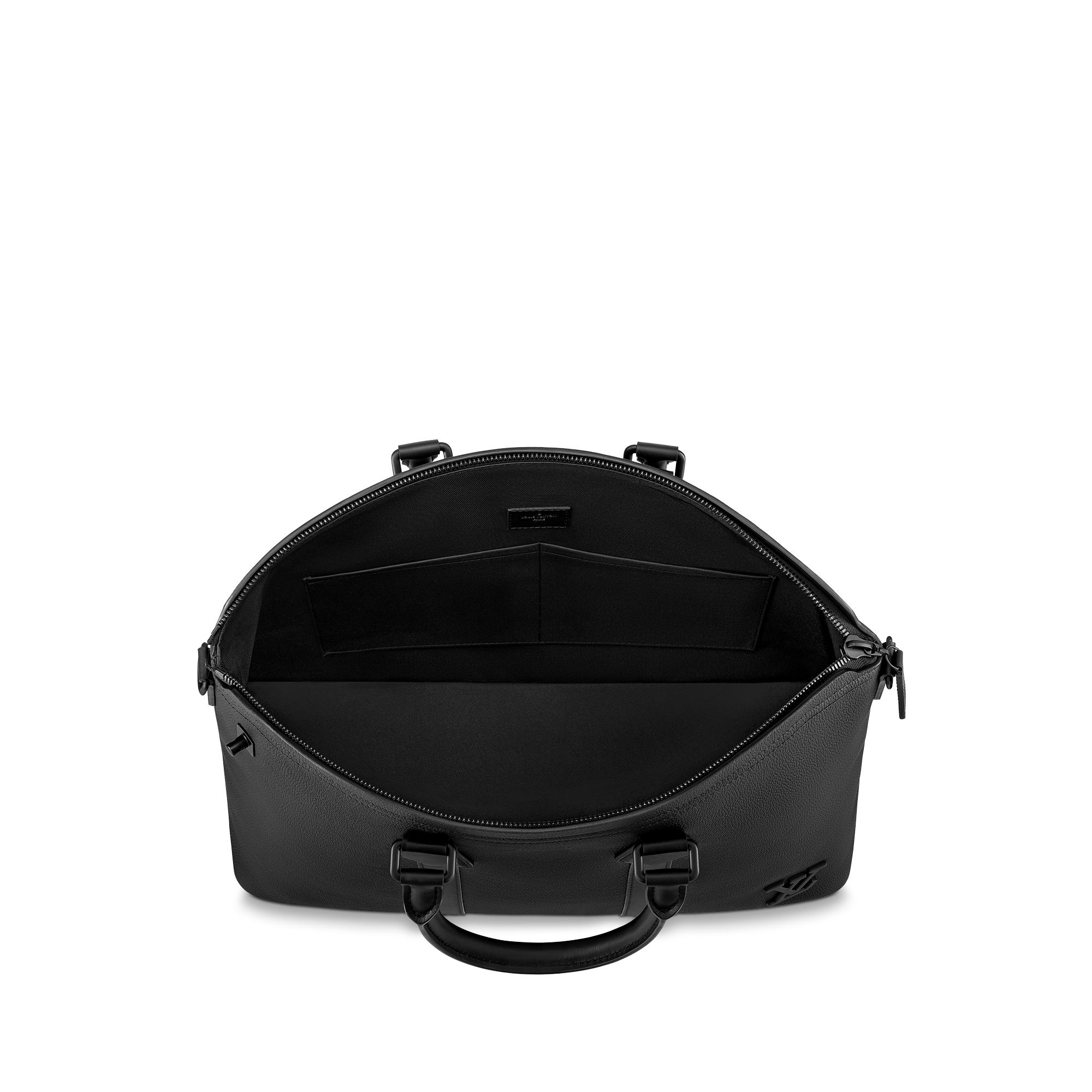 กระเป๋ารุ่น Lock It Tote LV Aerogram in ผู้ชาย