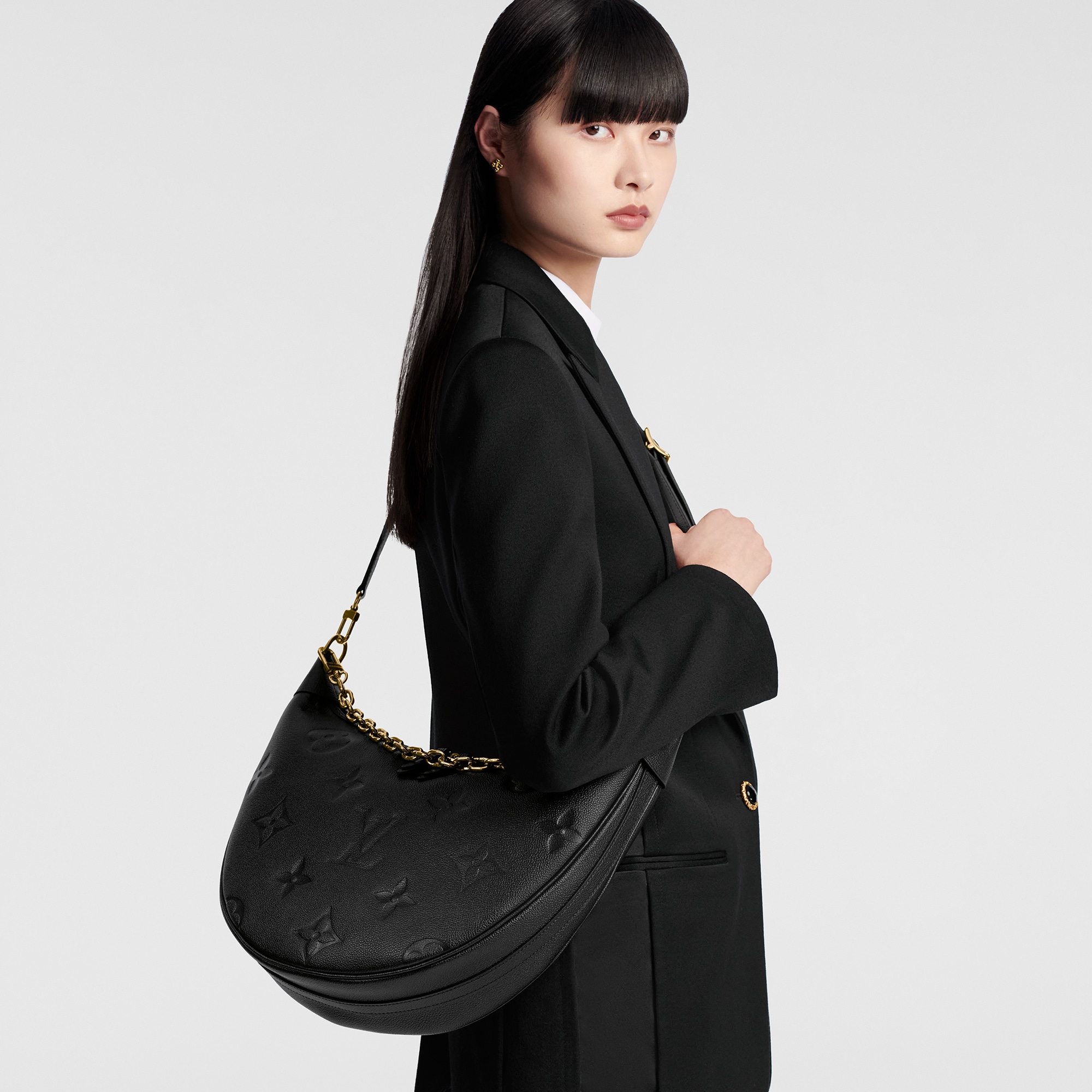 กระเป๋ารุ่น Loop Hobo Monogram Empreinte in ของขวัญและการสร้างสรรค์ผลงานของคุณ