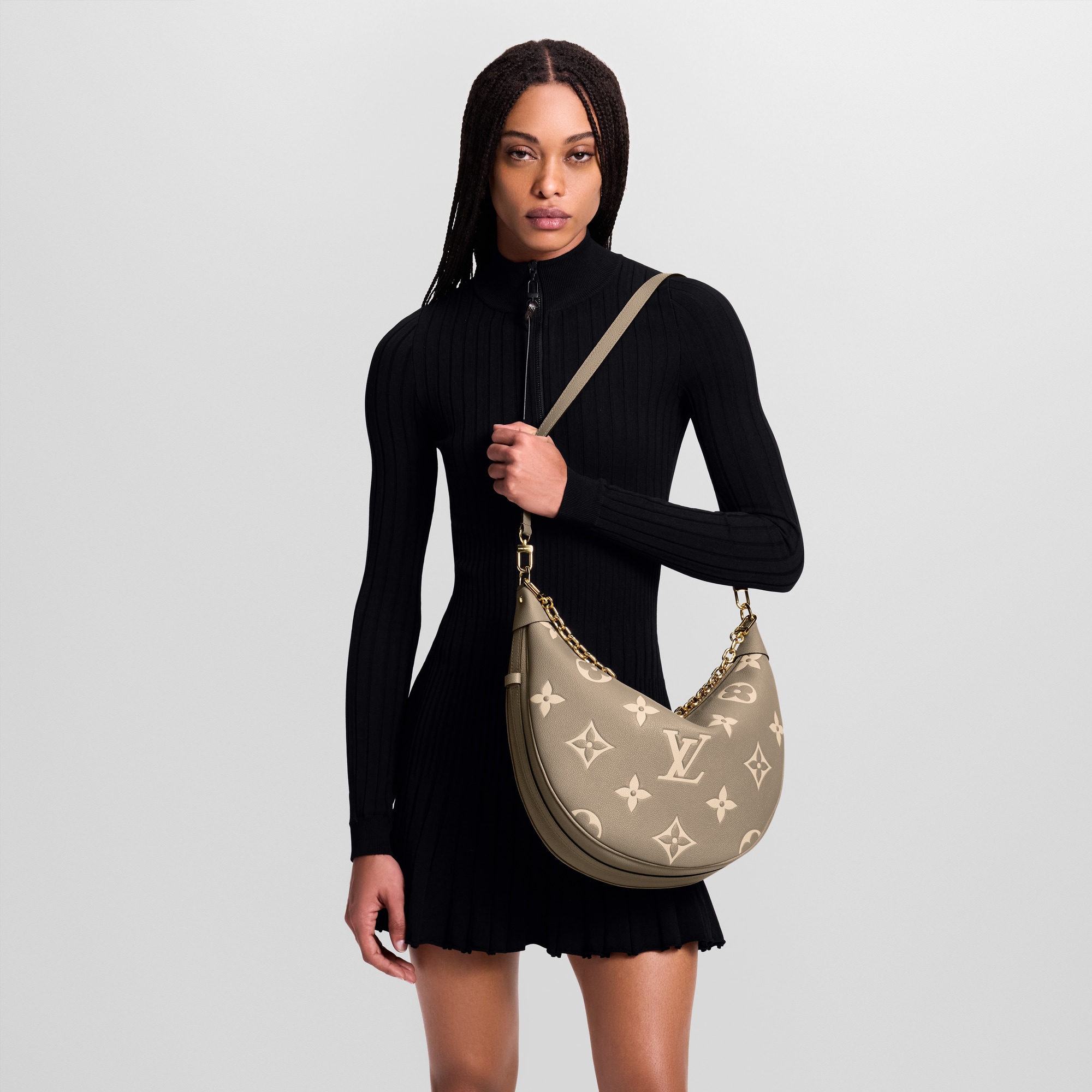 กระเป๋ารุ่น Loop Hobo Bicolor Monogram Empreinte in ผู้หญิง