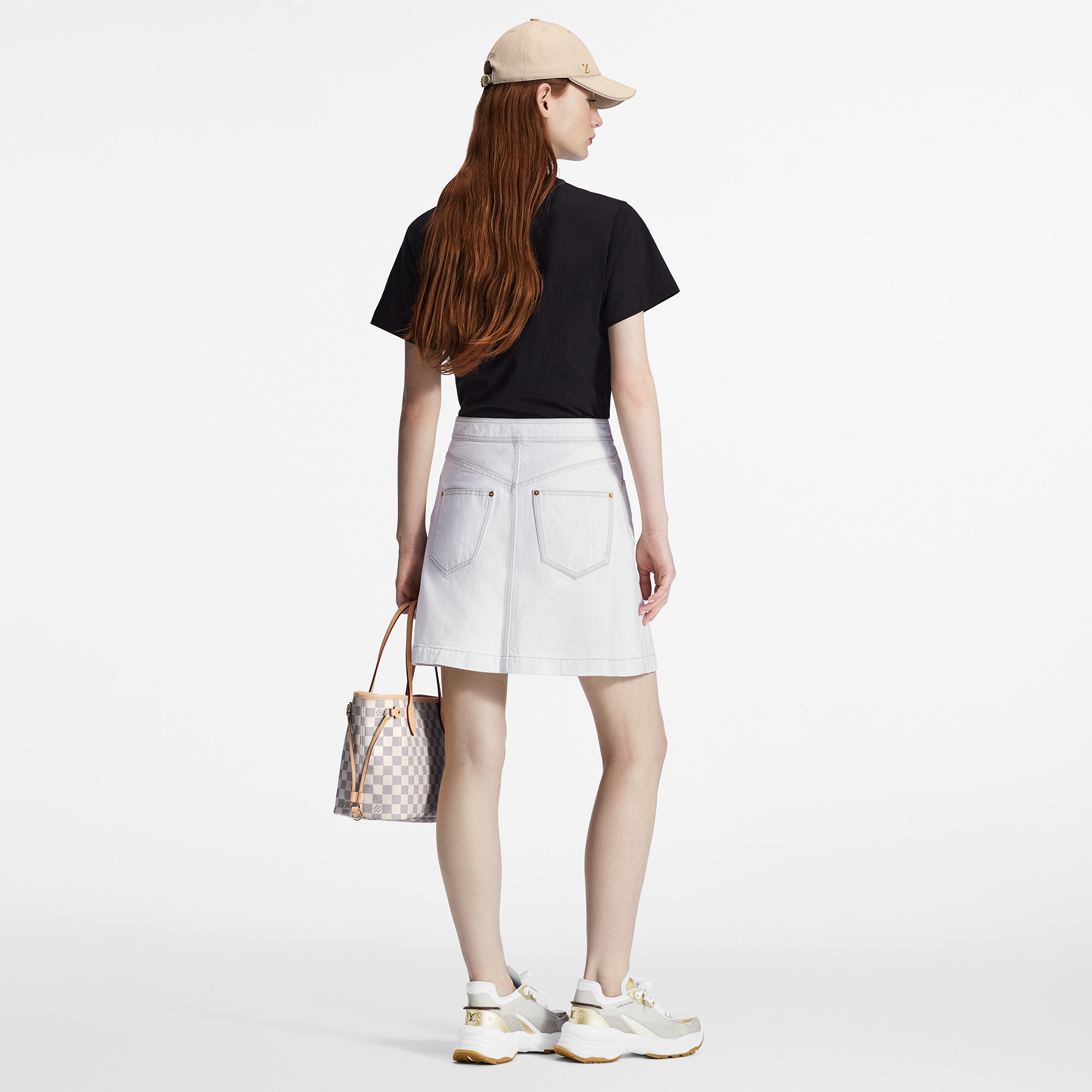 เสื้อยืดรุ่น Louis Vuitton Print  in ผู้หญิง
