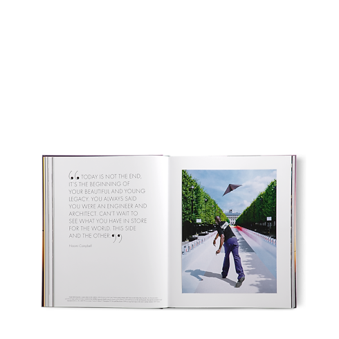 หนังสือ Louis Vuitton Virgil Abloh เวอร์ชันภาษาฝรั่งเศส in ทรังก์ การเดินทาง และ บ้าน's หนังสือและเครื่องเขียน หนังสือปกแข็ง collections by Louis Vuitton (การย่อ/ขยายผลิตภัณฑ์)