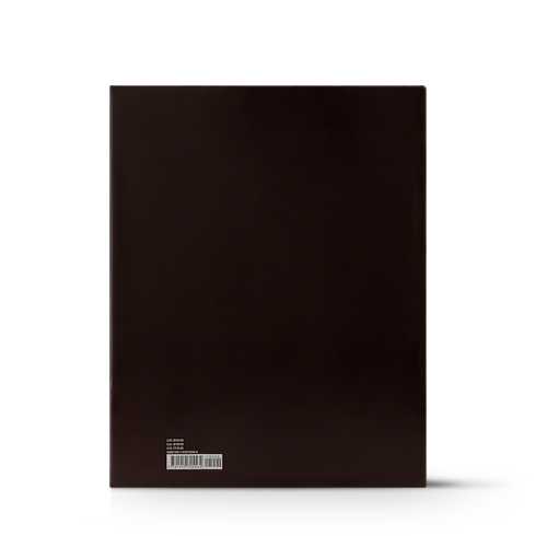 หนังสือ Louis Vuitton: The Birth of Modern Luxury in ทรังก์ การเดินทาง และ บ้าน's หนังสือและเครื่องเขียน หนังสือปกแข็ง collections by Louis Vuitton (การย่อ/ขยายผลิตภัณฑ์)