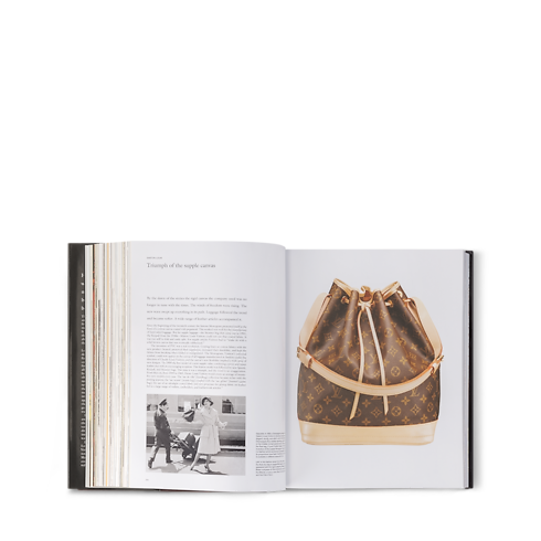 หนังสือ Louis Vuitton: The Birth of Modern Luxury in ทรังก์ การเดินทาง และ บ้าน's หนังสือและเครื่องเขียน หนังสือปกแข็ง collections by Louis Vuitton (การย่อ/ขยายผลิตภัณฑ์)