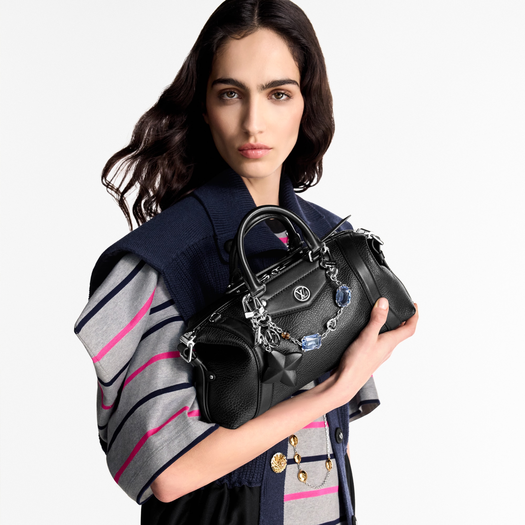 กระเป๋ารุ่น LV Biker PM H27 in ผู้หญิง