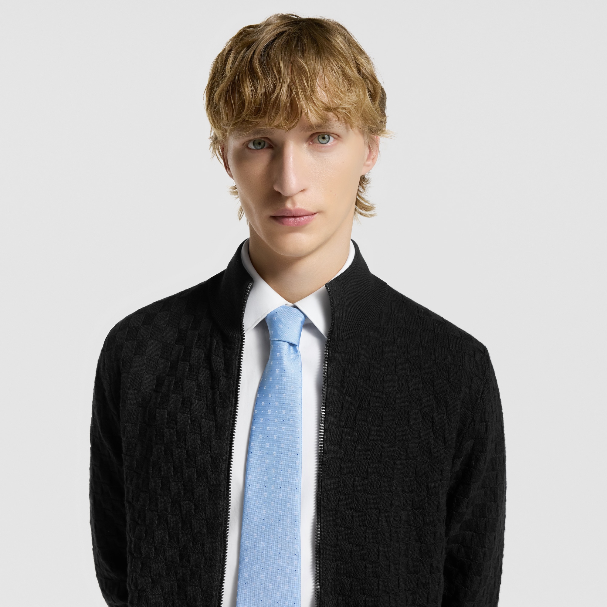 เนคไทรุ่น LV Blason Dots . in ผู้ชาย