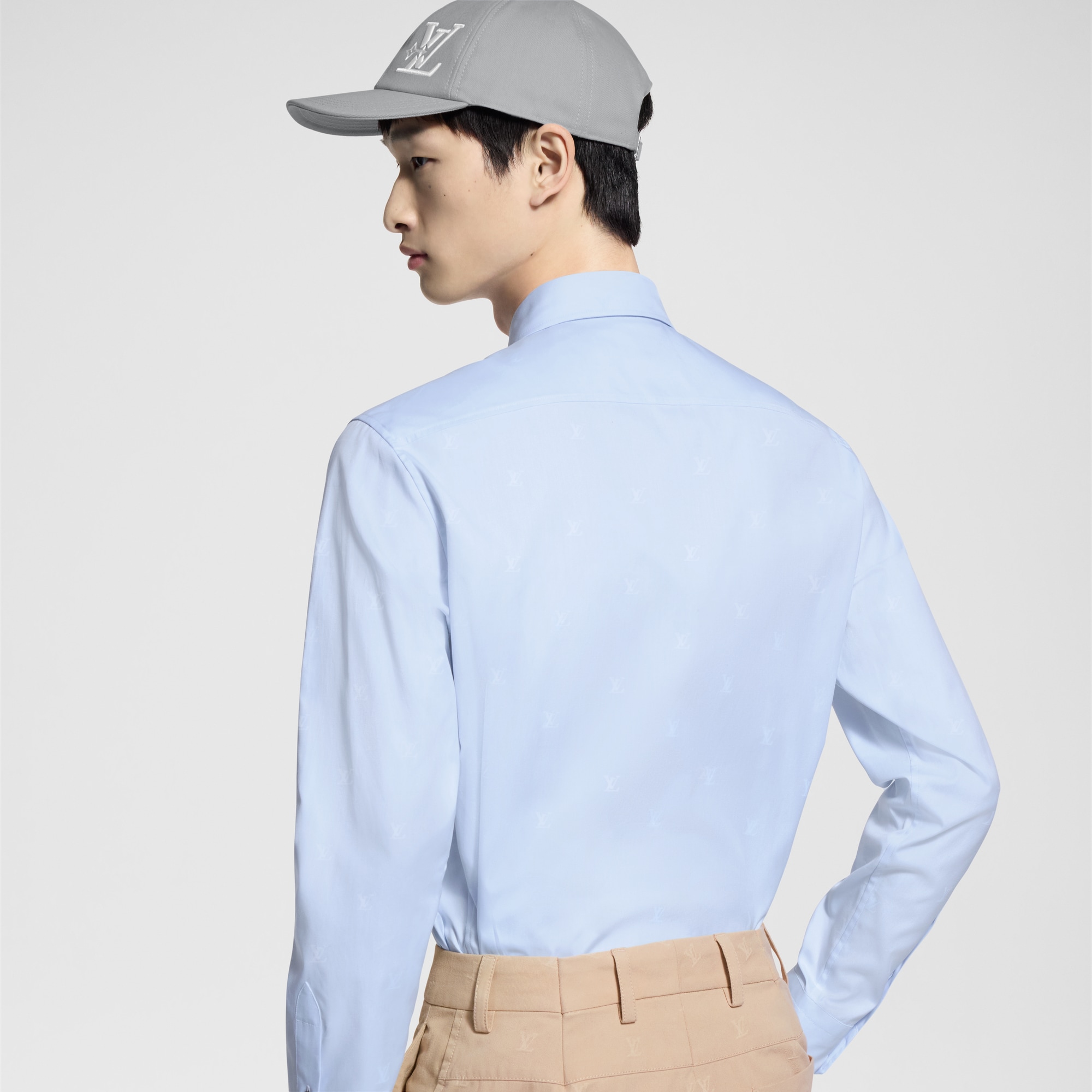 เสื้อเชิ้ตออกซ์ฟอร์ดแขนยาวผ้าคอตตอนพิมพ์ลาย LV Blason  in ผู้ชาย