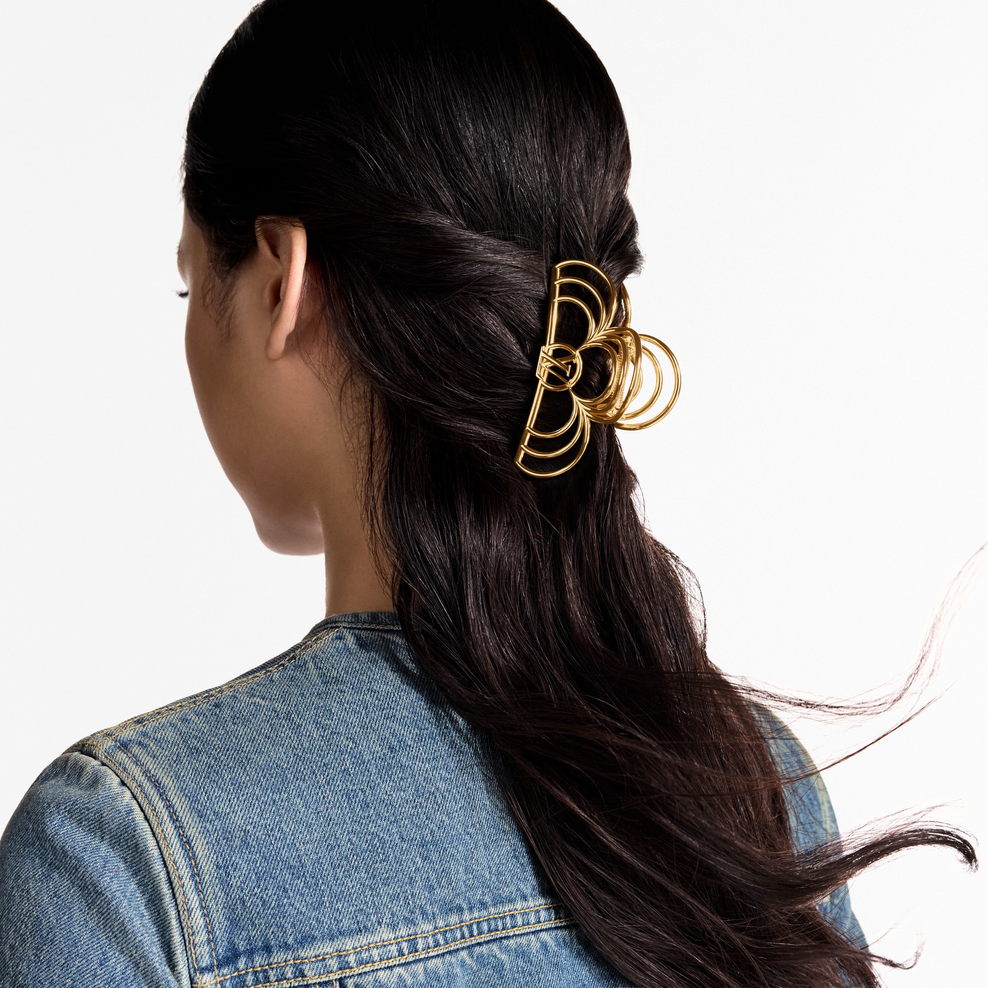 เครื่องประดับผมรุ่น LV Breeze . in ผู้หญิง